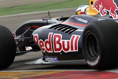 RedBull protégé soliciteert nadrukkelijk naar promotitie